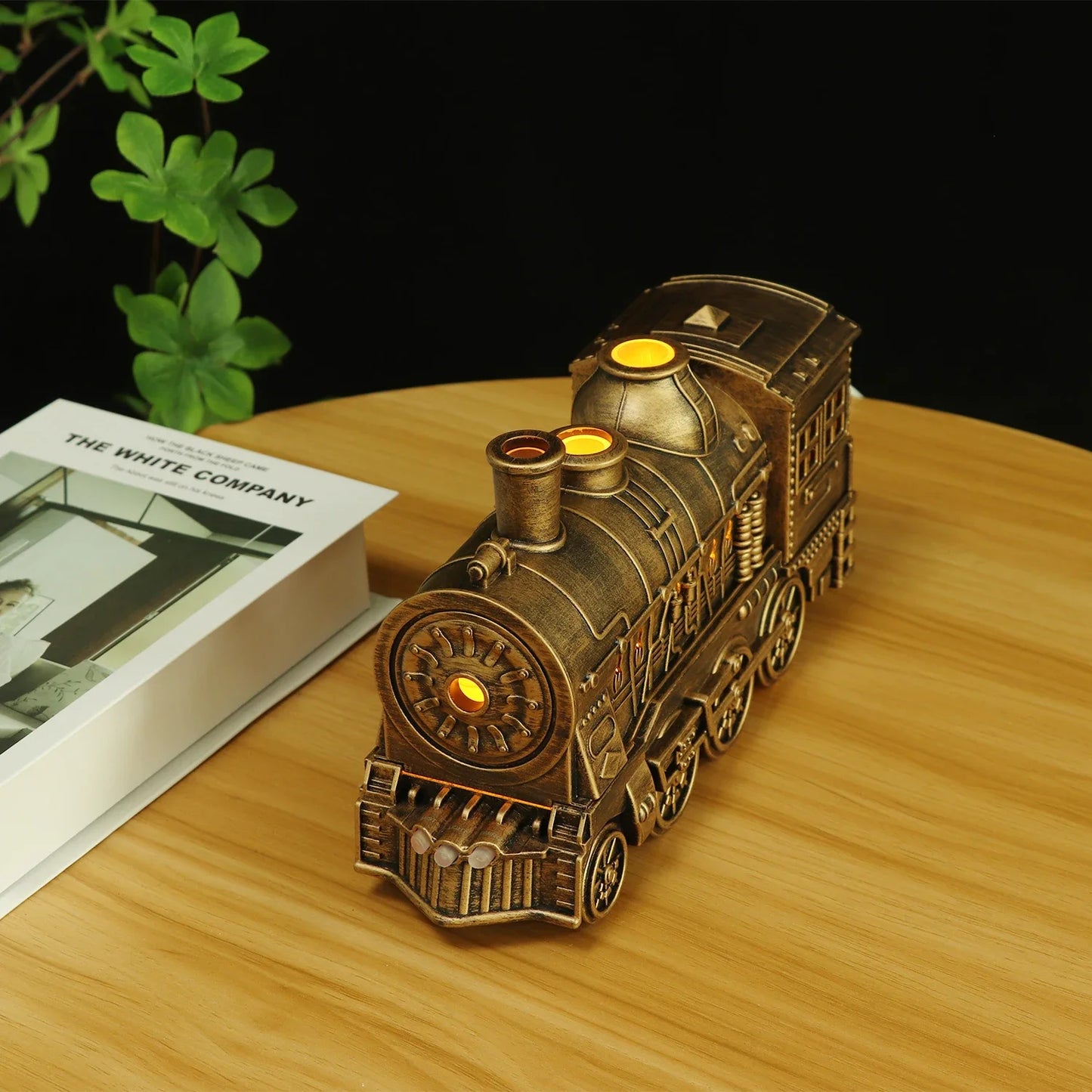 Mini Train Shape Aromatherapy Essential Oil Diffuser